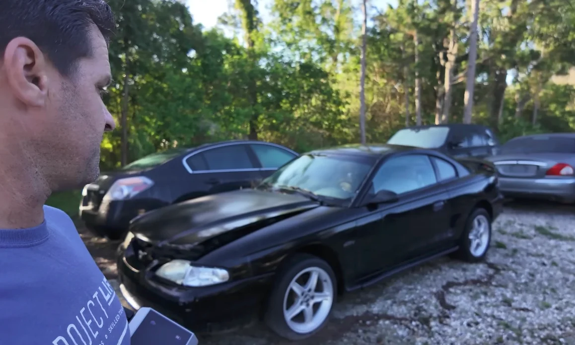 Il achète une Mustang 600 euros et il le regrette rapidement