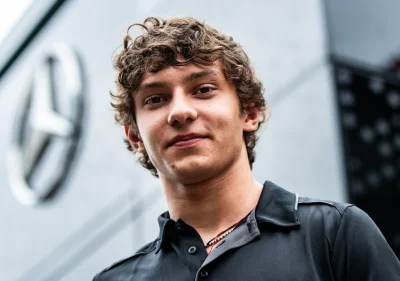 Quand George Russell compare son coéquipier Kimi Antonelli à... la Joconde