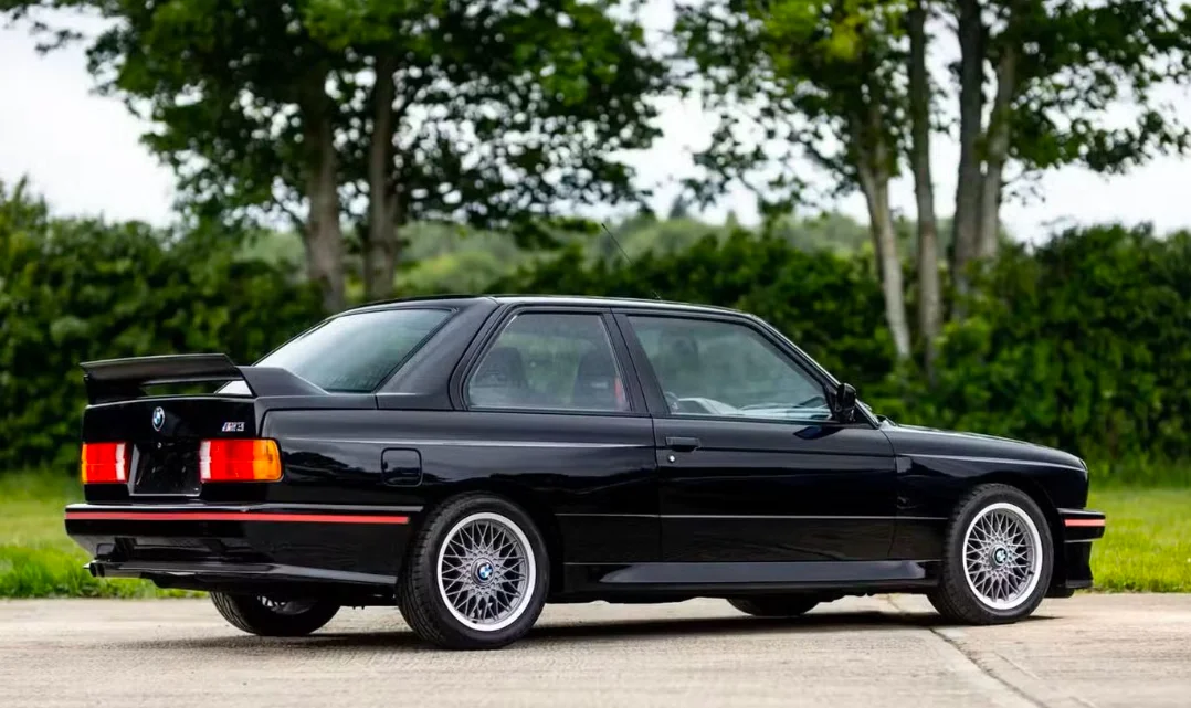 Cette BMW M3 E30 vient d'être vendue 473.600 euros, un record pour ce modèle