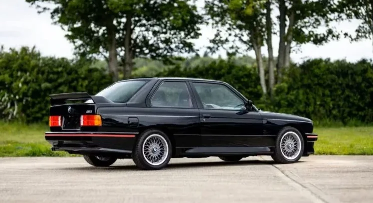 473 600 € pour une BMW M3 : qu'avait-elle de si particulier ?
