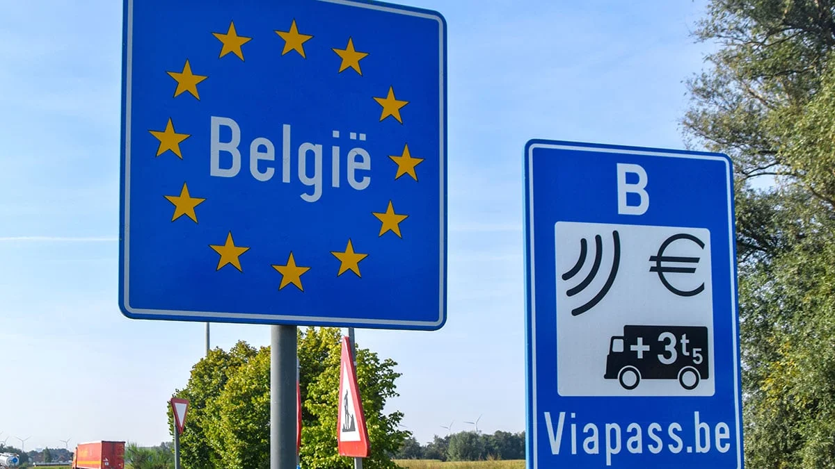 Jusqu’à 125 € pour rouler en Belgique : la vignette peut-elle survivre au droit européen ?