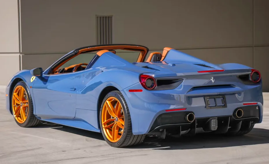Cette Ferrari 488 Spider d'exception de 2018 est à vendre avec seulement 10.00 km au compteur