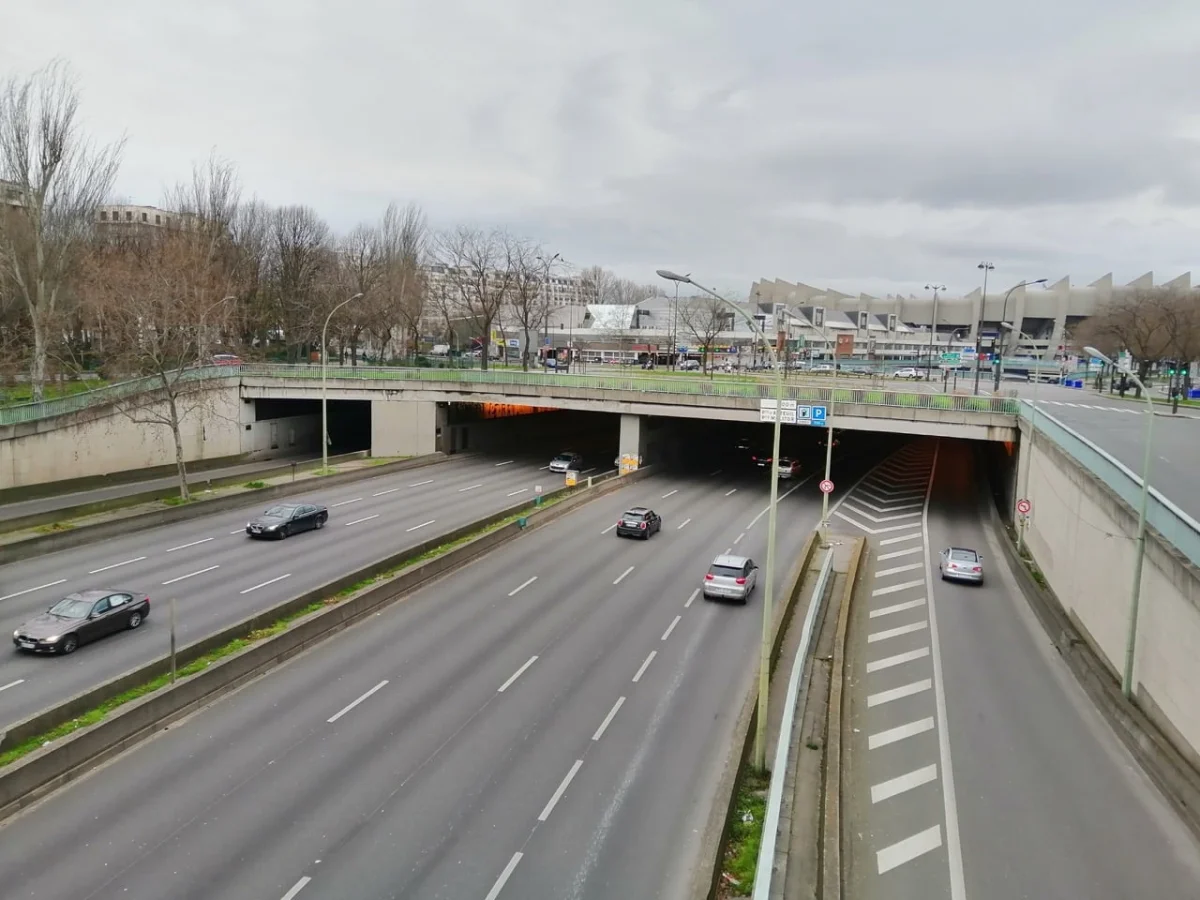 Fermer un tunnel emprunté par 80 000 voitures chaque jour : pourquoi une décision aussi radicale ?