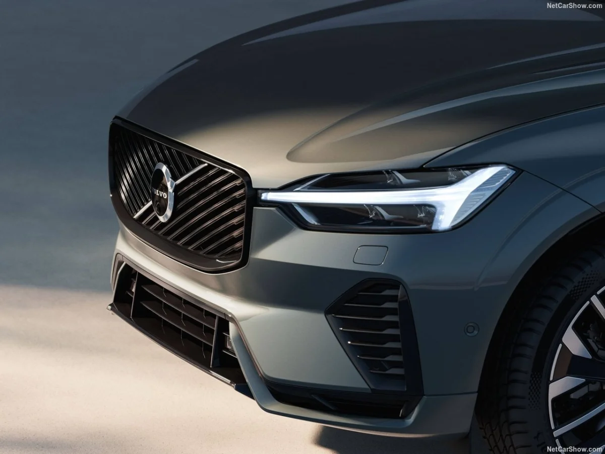 Volvo dépose l'appellation EX50 : qu'attendre de ce futur modèle 100% électrique ?