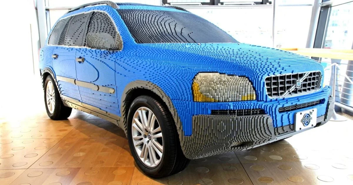 Le musée Volvo cachait une P1900 rare, un VESC futuriste et un XC90 Lego à Göteborg