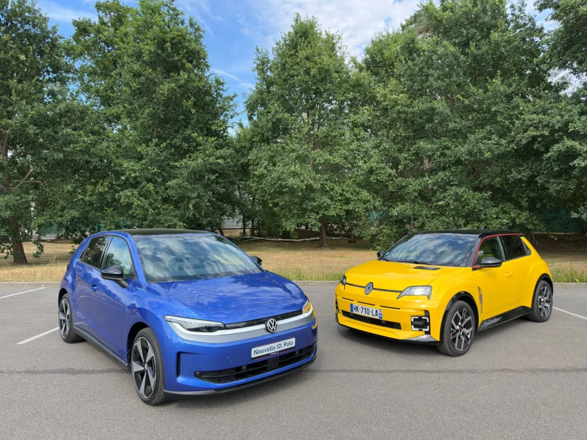 Le grand duel : Renault 5 E-Tech contre Volkswagen ID. Polo, qui l’emporte ?
