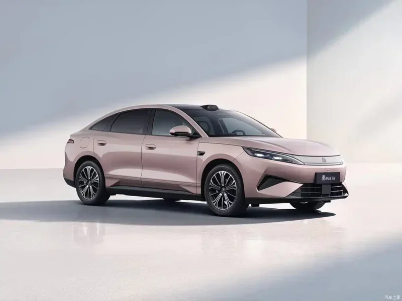 630 kilomètres d'autonomie et moins de 15 000 euros : BYD frappe encore très fort face à la Tesla Model 3