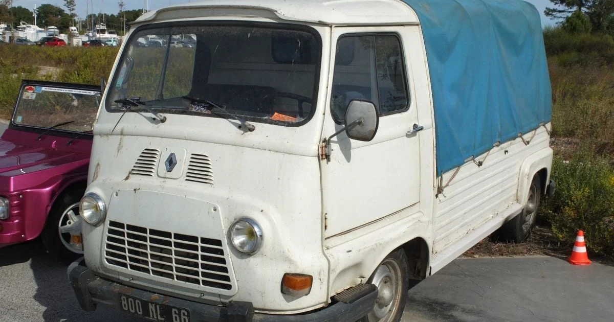 Sans contrat, il livrait des glaces en Renault Estafette avant de tout plaquer, à Nantes
