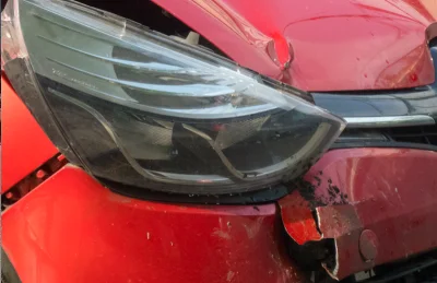 Il confie sa véhicule au garage, il le retrouve épave après avoir servi de voiture-bélier