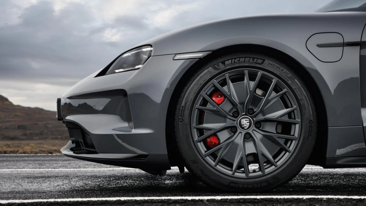 Le rêve électrique de Porsche vire au cauchemar social : jusqu'à 9 000 emplois pourraient être supprimés d'ici 2035