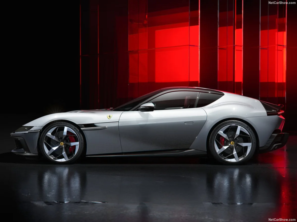 Ferrari vend moins de voitures... et gagne plus d'argent : voici comment