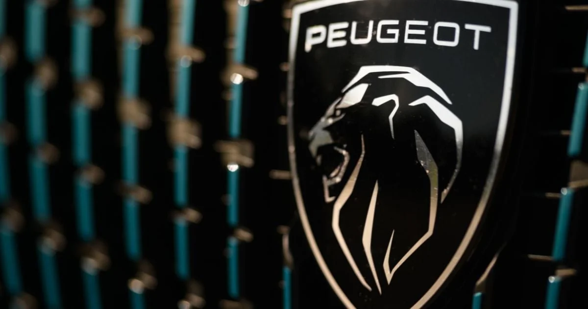Peugeot transforme ses voitures en fauteuils de cinéma à La Seine Musicale