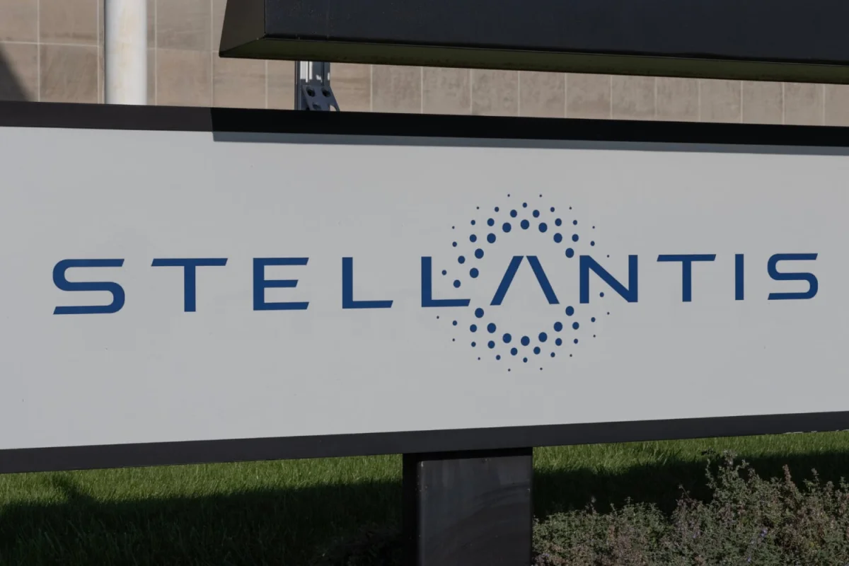 « Nous avons besoin de temps » : Stellantis reconnaît que son redressement prendra des années
