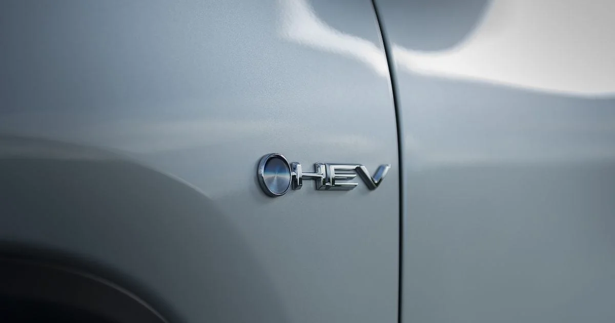 En juillet, la voiture hybride ne domine plus autant le marché du neuf