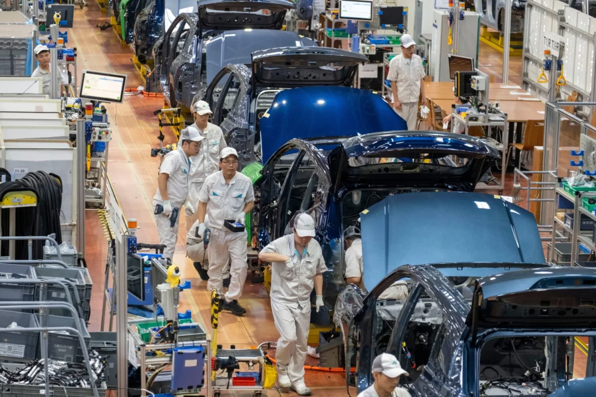 Tarifs douaniers ou pas, la Chine prend le contrôle des technologies clés de nos voitures