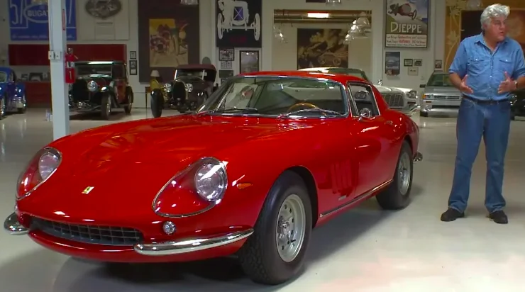 Elle veut vendre la Ferrari 275 de son défunt mari 300.000 euros, on lui en donne... 3,2 millions d'euros