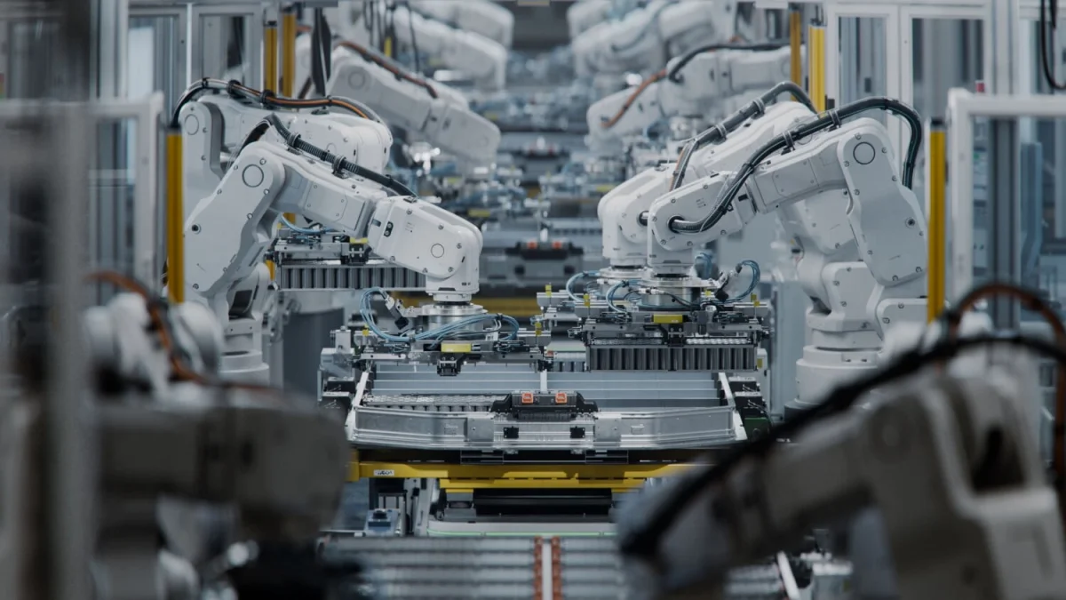 Pourquoi les gigafactories européennes ont du mal à démarrer ?