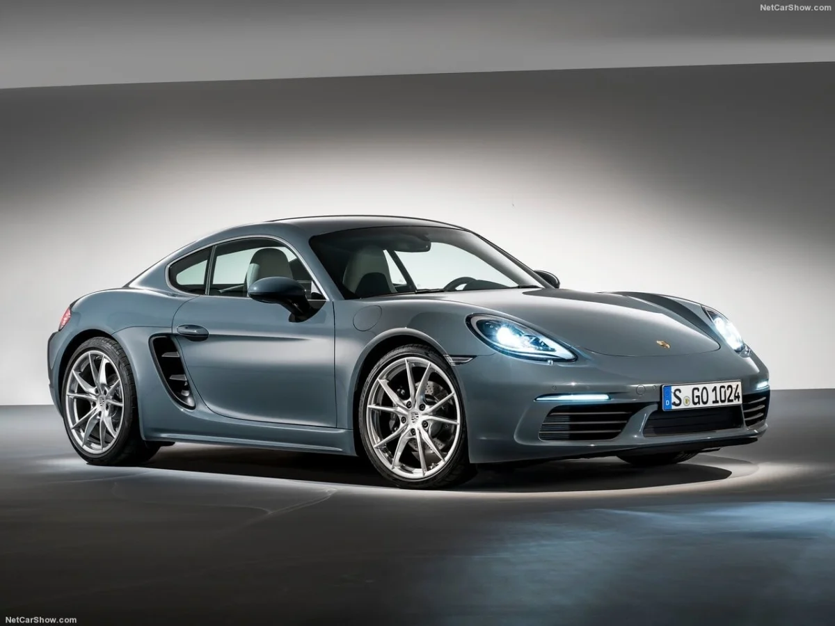 Le PDG de Porsche confirme que la 718 électrique est toujours prévue