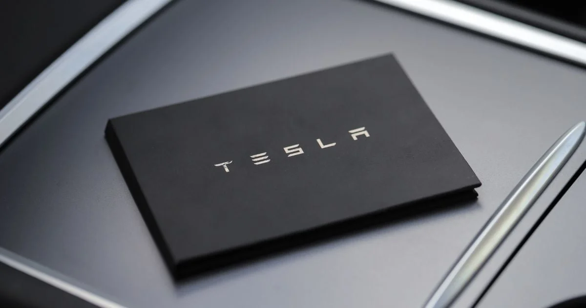 Le FSD de Tesla est jugé suffisamment sûr pour l’Europe… mais les données qui le prouvent restent secrètes