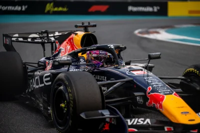 Verstappen en première ligne : « Je me sens de nouveau en contrôle »