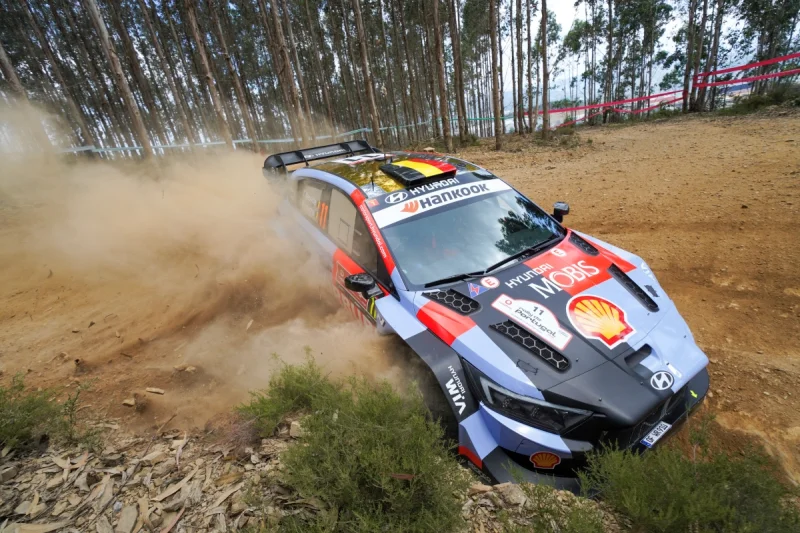 Rallye du Portugal – ES10 – Thierry Neuville devance Sébastien Ogier et promet du suspense pour samedi