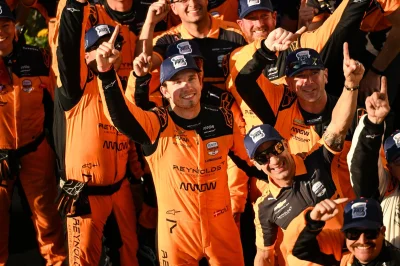 Christian Lundgaard l’emporte dans un Grand Prix d’Indianapolis chaotique