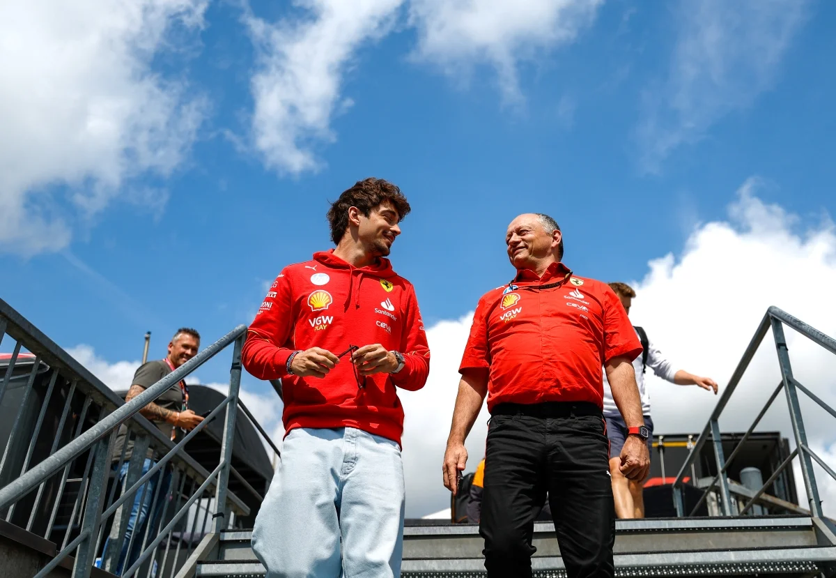 Charles Leclerc sur sa prolongation avec Ferrari : « C’est surtout grâce à Fred »