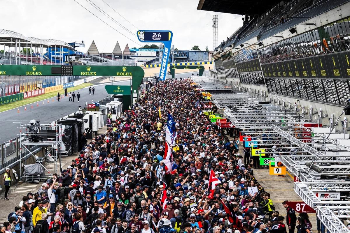 Où aller chercher votre dédicaces par les pilotes des 24 Heures du Mans ?
