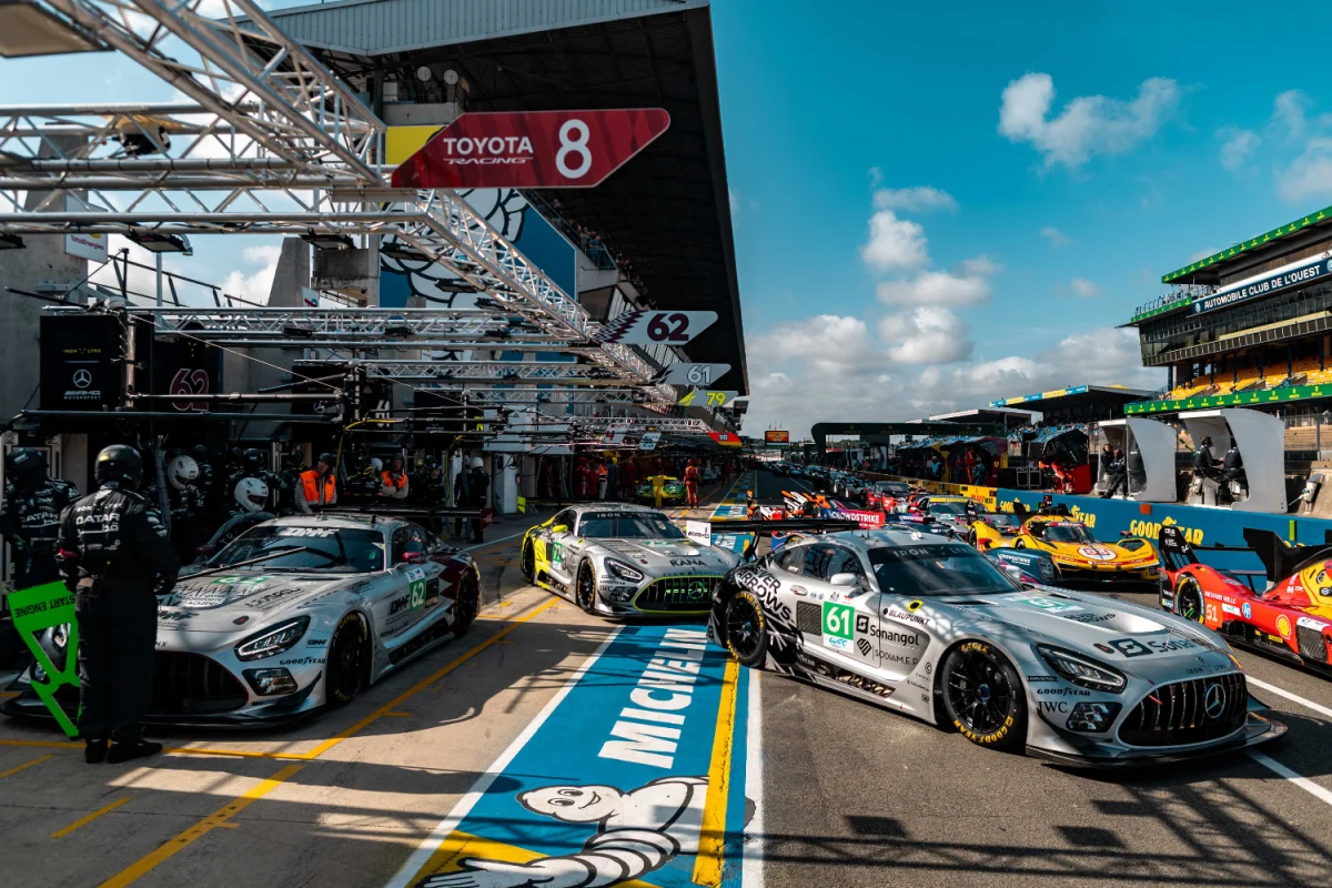 Iron Lynx et Mercedes-AMG réussissent leur entrée en scène avec deux voitures en Hyperpole