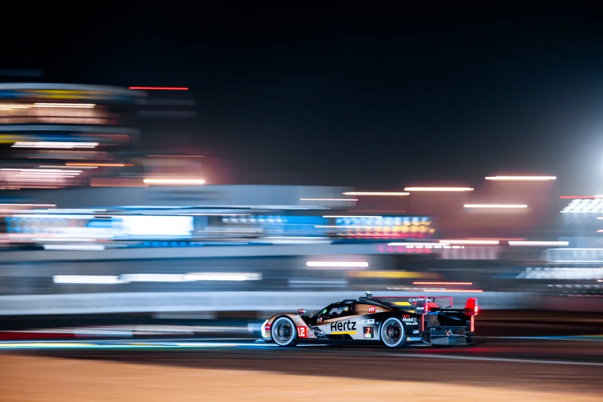 24H du Mans 2026 – H+14 : Norman Nato creuse l’écart pour Cadillac, Bourdais toujours bloqué aux stands