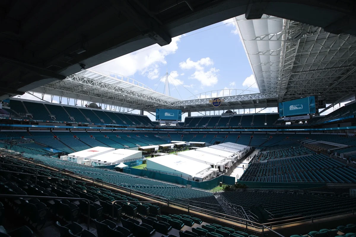 Miami, ou quand un paddock de F1 accueille la Coupe du monde de football !