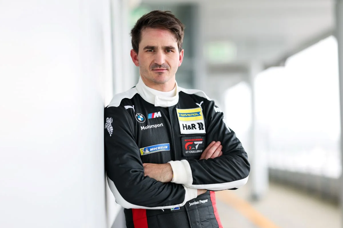 Exclusif – Jordan Pepper : « J’ai voulu faire de la course auto pour imiter ma sœur »