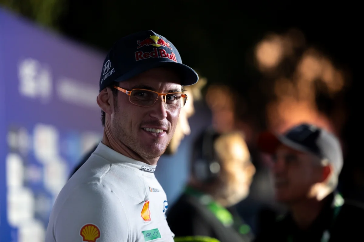 Thierry Neuville dépassé par Sébastien Ogier en Grèce : « Je ne pense pas que ce soit perdu »