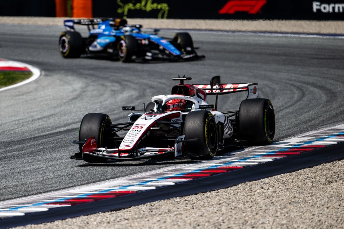 Esteban Ocon : « Il vaut mieux en rire ! »