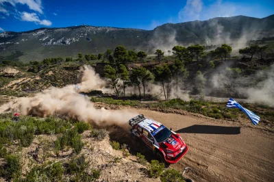 Rallye de l’Acropole – Toyota : Deux salles, deux ambiances