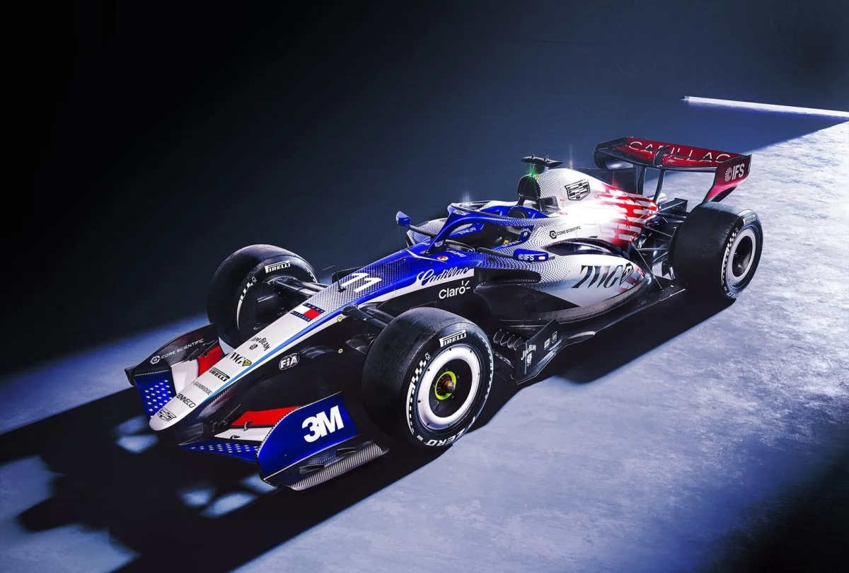 Cadillac avec une livrée spéciale à Silverstone