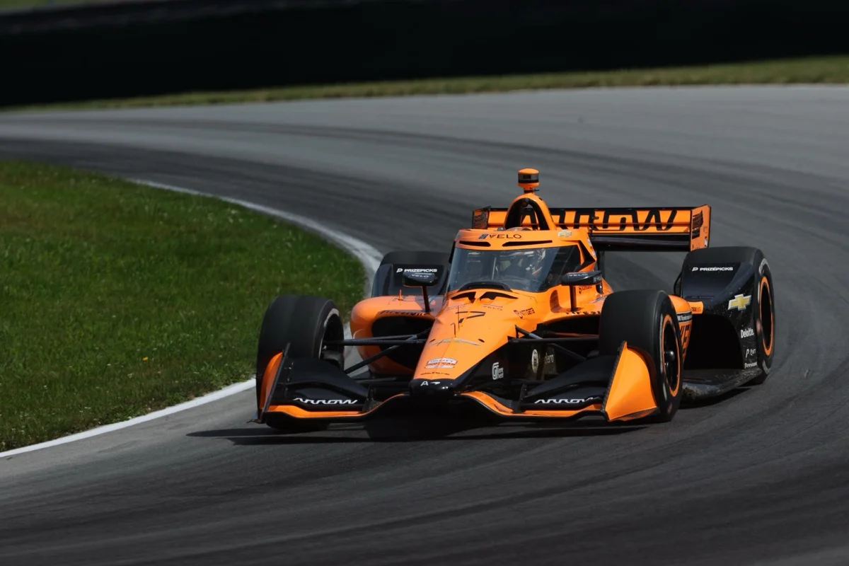 Christian Lundgaard signe la pole position au Mid-Ohio