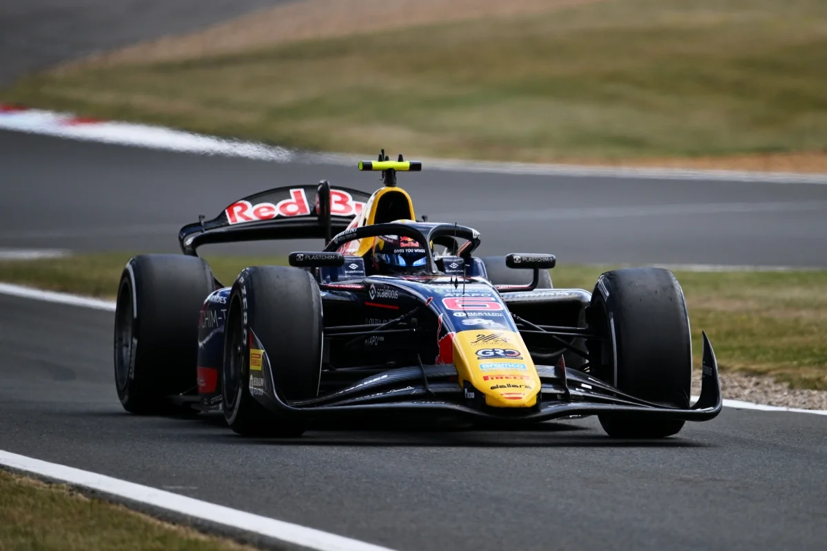 Silverstone – Course principale : Tsolov crée l’exploit et gagne à nouveau au lendemain du Sprint