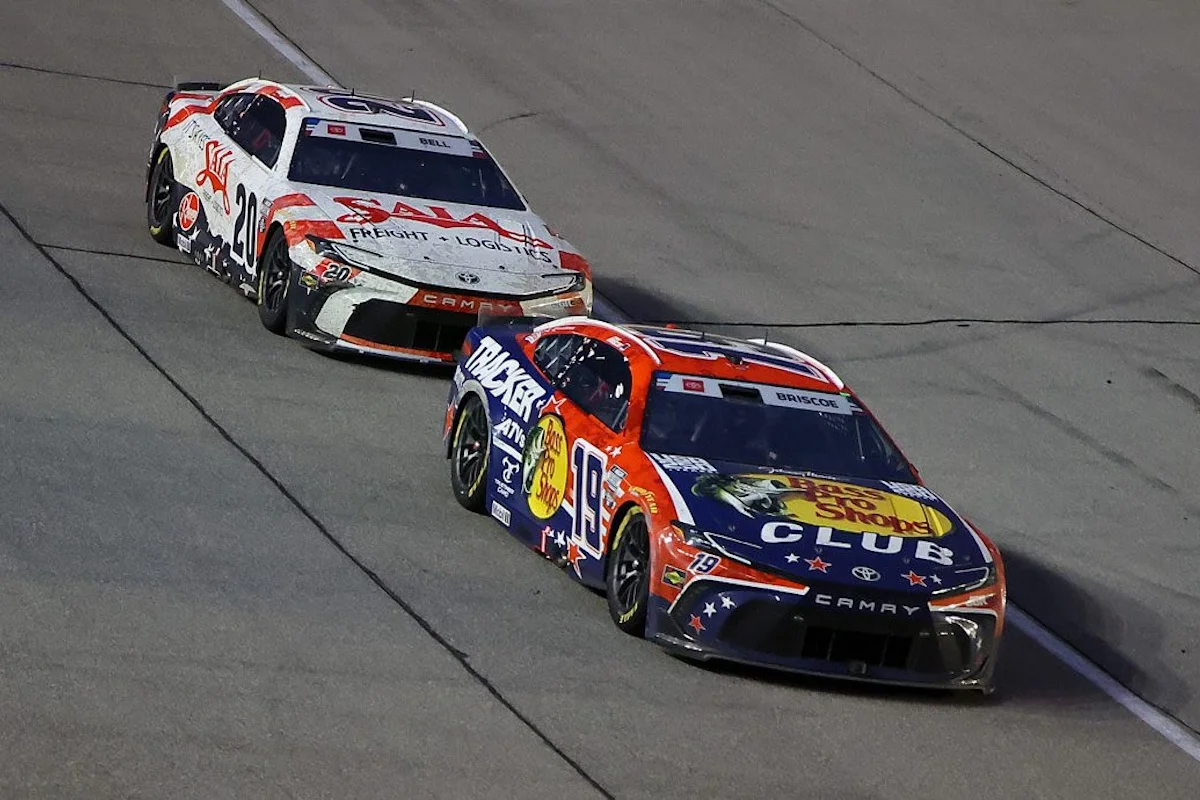 Chase Briscoe offre un triplé à Joe Gibbs Racing