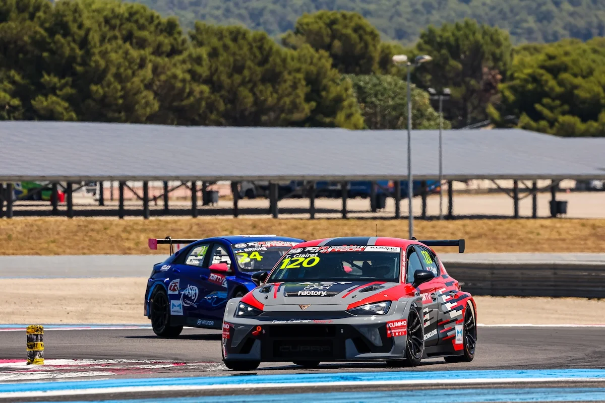 Castellet – Course 2 : Exploit de Teddy Clairet !