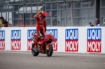 Marc Márquez à une victoire de Giacomo Agostini avant le Sachsenring