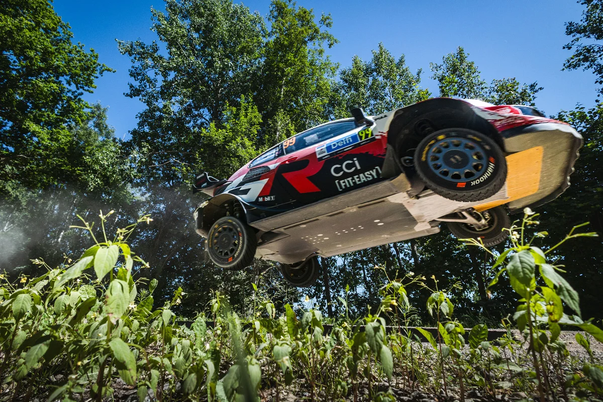 Rallye d’Estonie – ES11 : Oliver Solberg termine la boucle en beauté, Sami Pajari conserve les commandes