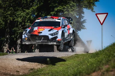 Rallye d’Estonie – Adrien Fourmaux après sa crevaison : « On peut repartir fort »