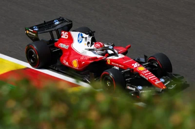 Charles Leclerc a levé le pied en croyant à un drapeau jaune : « J’ai perdu un peu de temps »