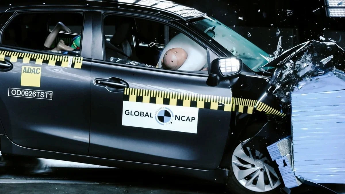 Cette Suzuki rebadgée en Toyota a réussi une performance rare : elle a obtenu zéro étoile au crash-test Global NCAP