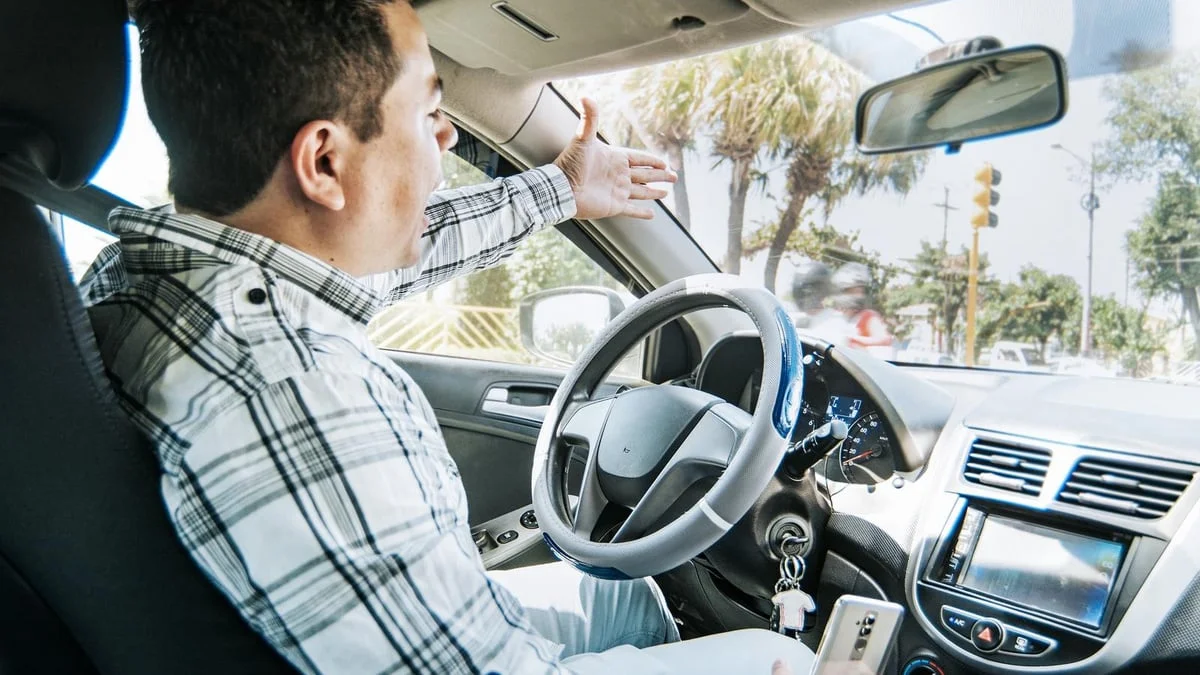 Les clichés ont la peau dure : les conducteurs de BMW et Audi seraient les plus agressifs, encore plus s’ils venaient de certains pays !