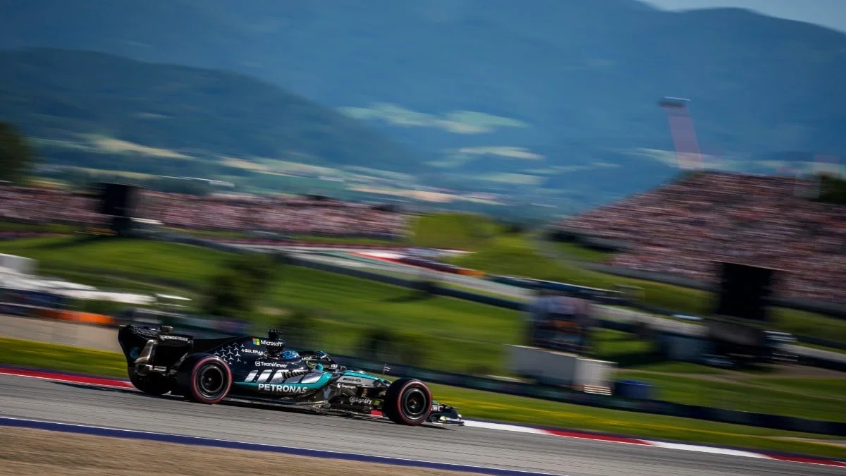 Grand Prix d'Autriche 2026 – Revivez le départ [VIDEO] : Russell en tête, Hamilton devant Verstappen !