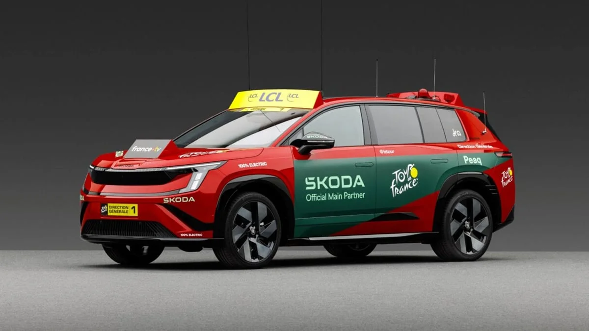 Skoda Peaq, pour son premier bain de foule, le grand SUV électrique tchèque à choisi le Tour de France