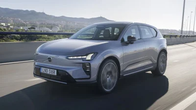 Premier essai complet du Volvo EX60 électrique : un sérieux rival pour le BMW iX3