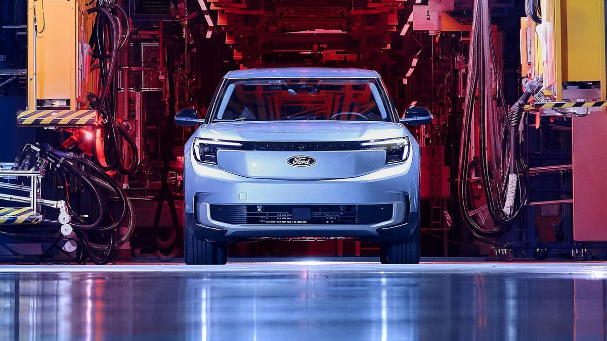 Plus de 100 ans après avoir révolutionné la production automobile, Ford va-t-il réitérer son coup de génie ?
